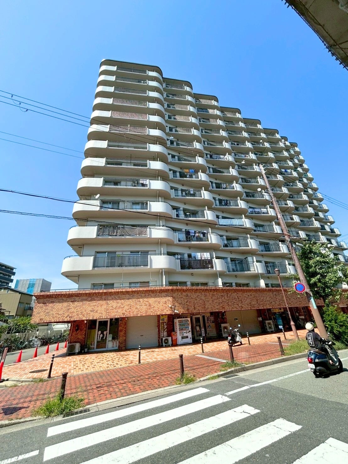 尼崎市玄番北之町　売事務所